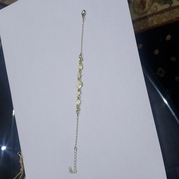 Rhinestone Korean Bracelets Gold Colour Flower Charm Bracelet - Picture 6 of 8